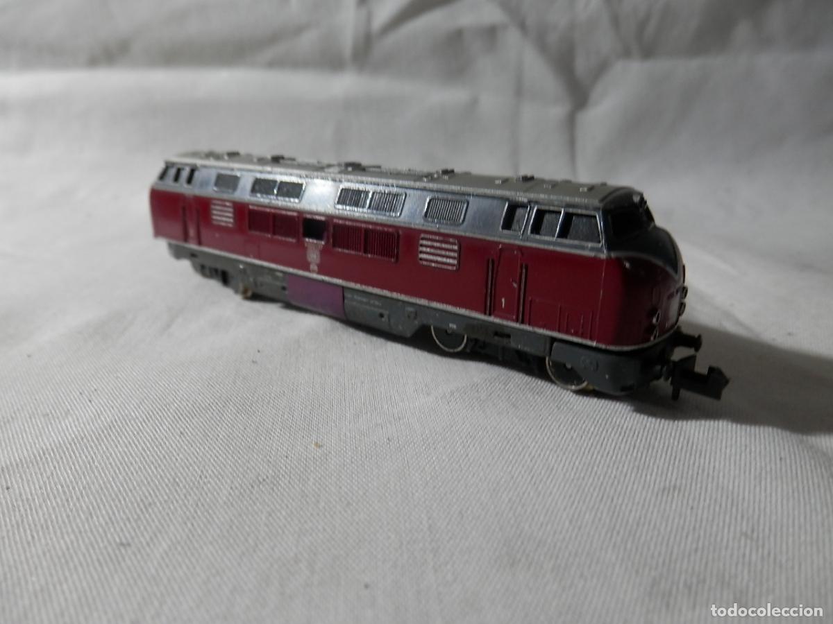 Trenes escala: LOCOMOTORA DIESEL DE LA DB ESCALA N DE MINITRIX
