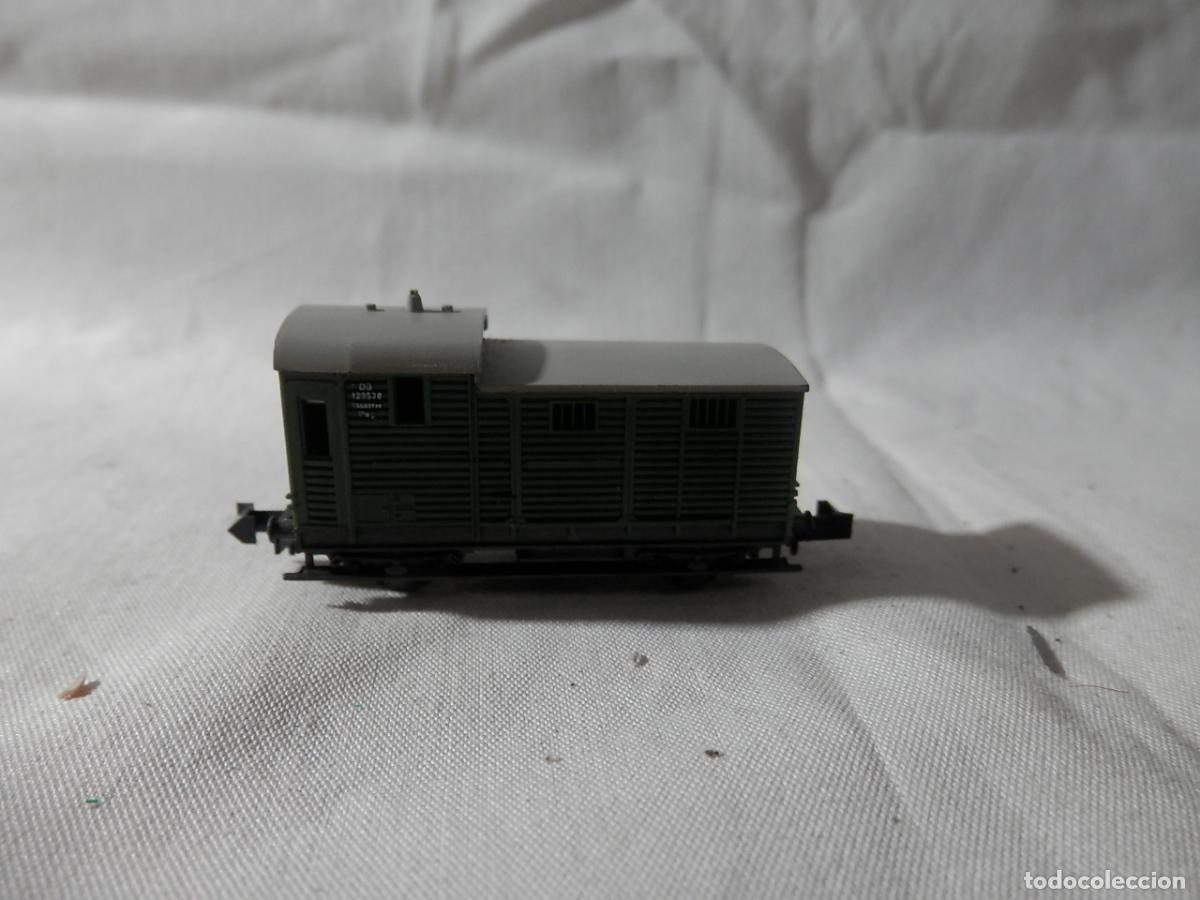 Trenes escala: VAGON FURGON ESCALA N DE MINITRIX