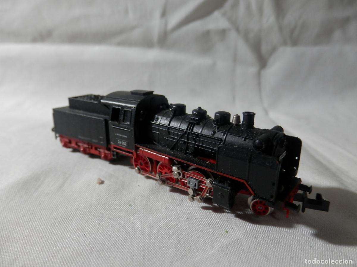 Trenes escala: LOCOMOTORA VAPOR DE LA DB ESCALA N DE MINITRIX