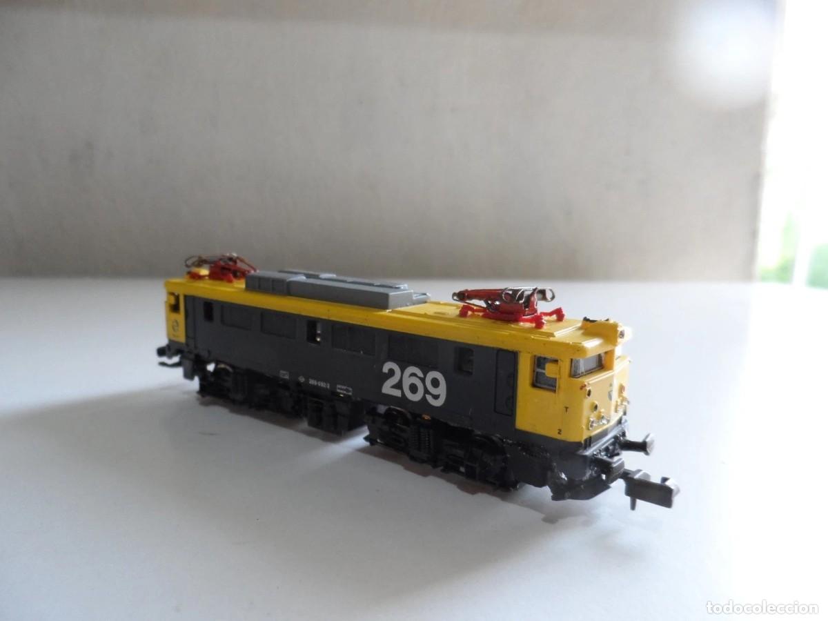 Trenes escala: LOCOMOTORA 269 RENFE REMOTORIZADA CON KATO ESCALA N