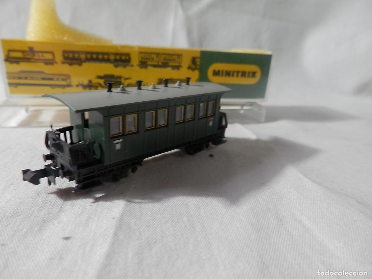 Trenes escala: VAGON PASAJEROS 2 EJES ESCALA N DE MINITRIX