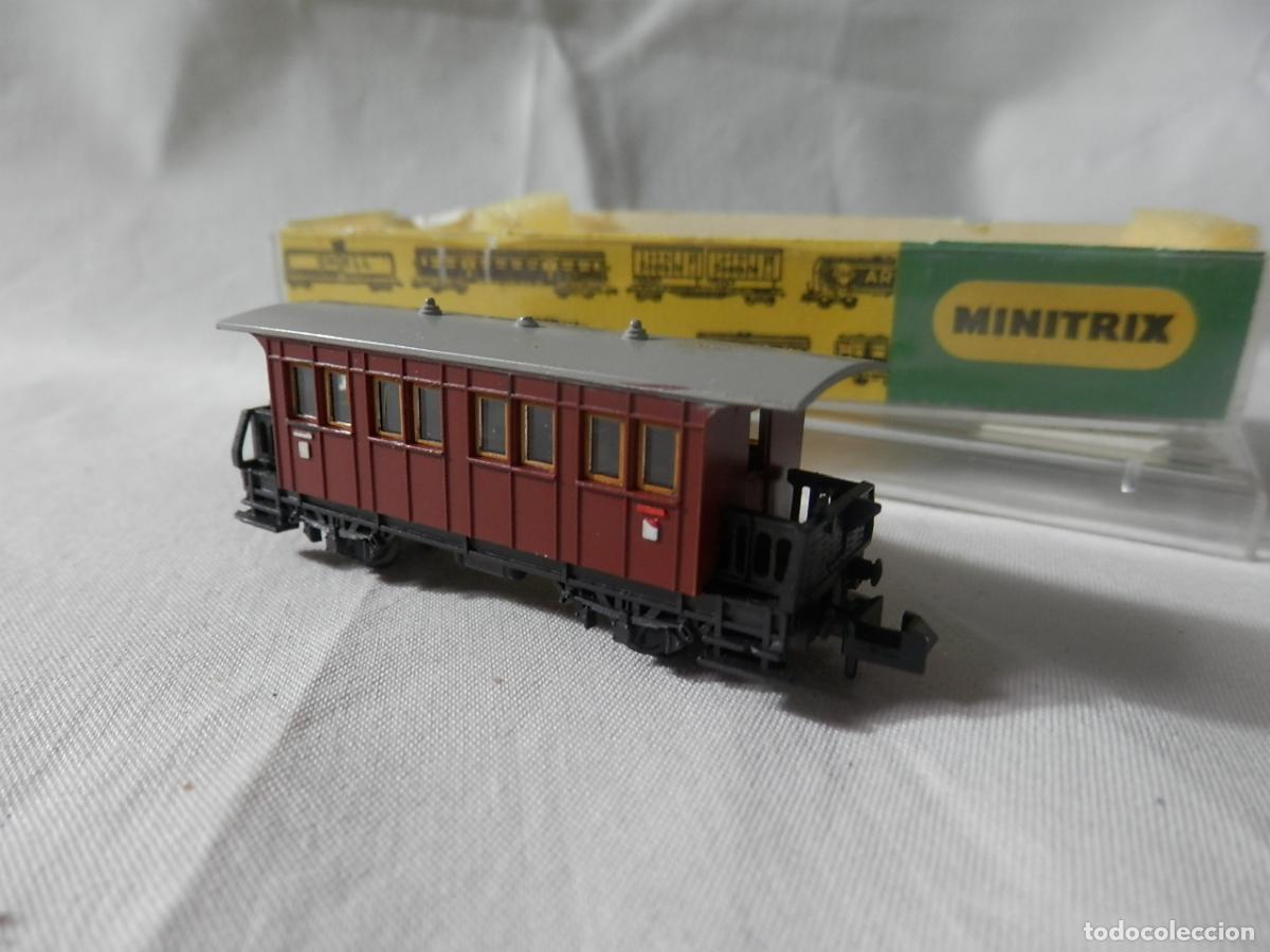 Trenes escala: VAGON PASAJEROS 2 EJES ESCALA N DE MINITRIX