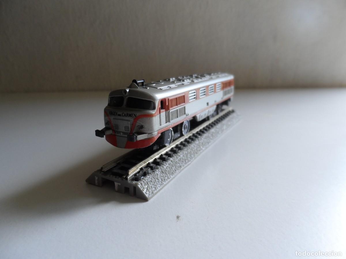 Trenes escala: LOCOMOTORA TALGO 352 VIRGEN DEL CARMEN KATO ESCALA N