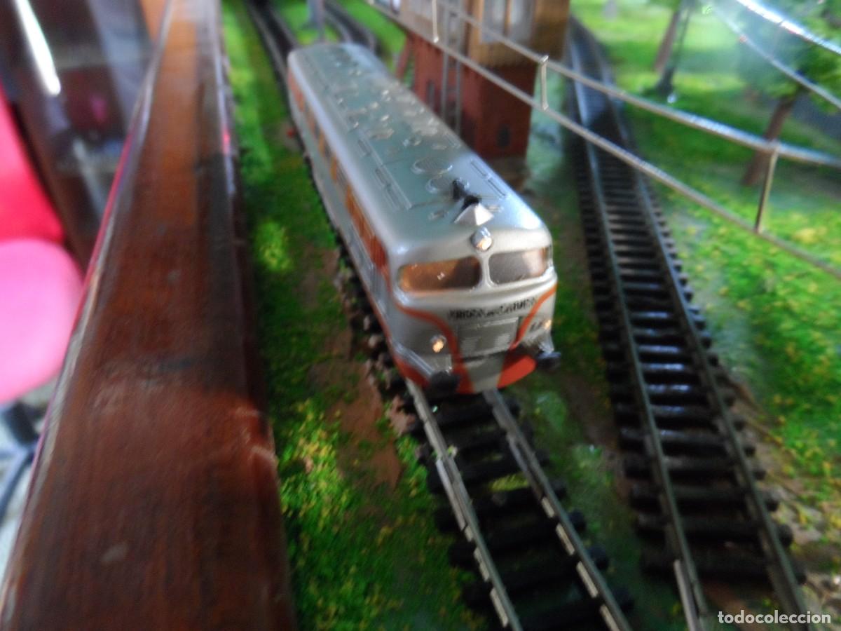 Trenes escala: LOCOMOTORA TALGO 352 VIRGEN DEL CARMEN KATO ESCALA N