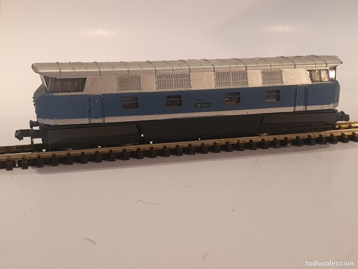 Trenes escala: Escala N 1/160 locomotora Piko diesel