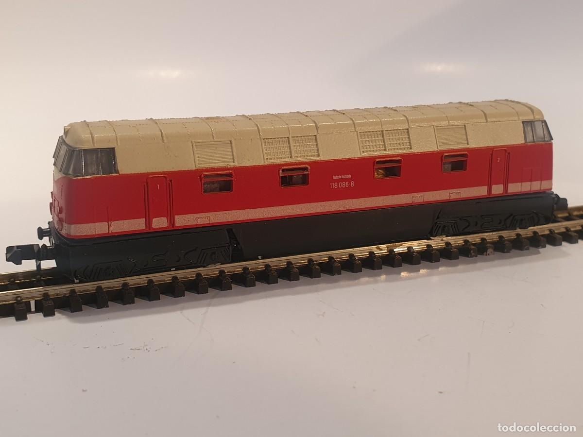 Trenes escala: Escala N 1/160 locomotora Piko diesel