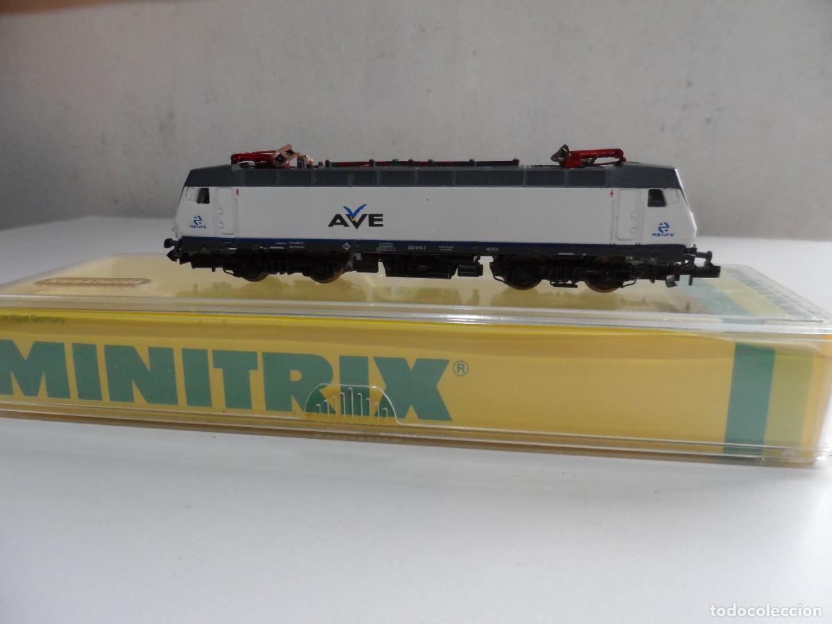 Trenes escala: LOCOMOTORA MOTORIZADA MINITRIX CON CARCASA AVE RENFE ESCALA N
