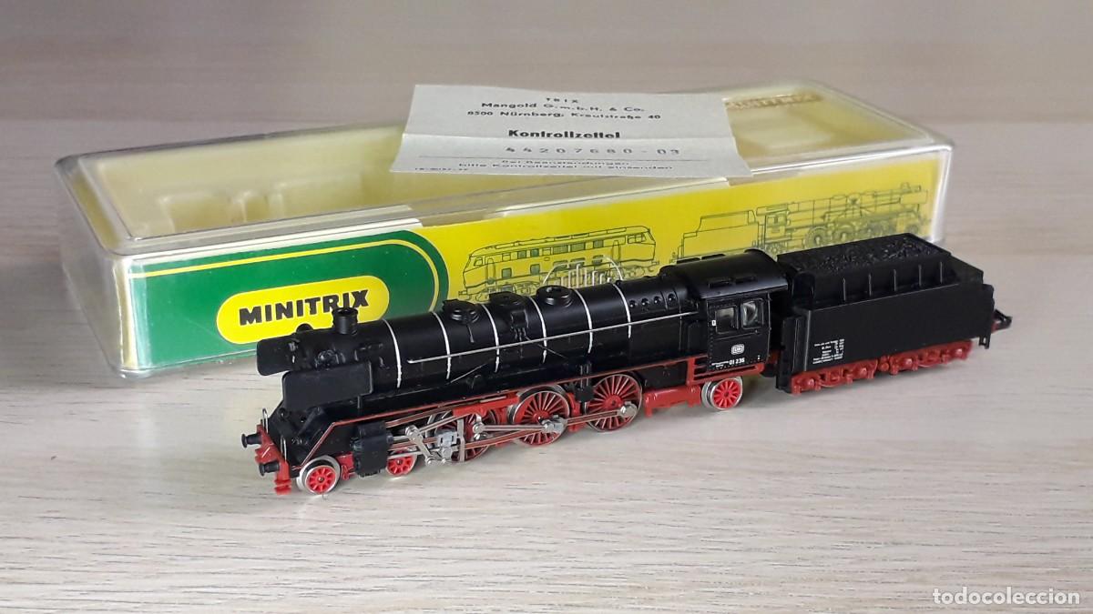 Trenes escala: Locomotora BR 01 236 DB con luz # 2076, esc. N, Minitrix made in Germany, original a&ntilde;os 80.