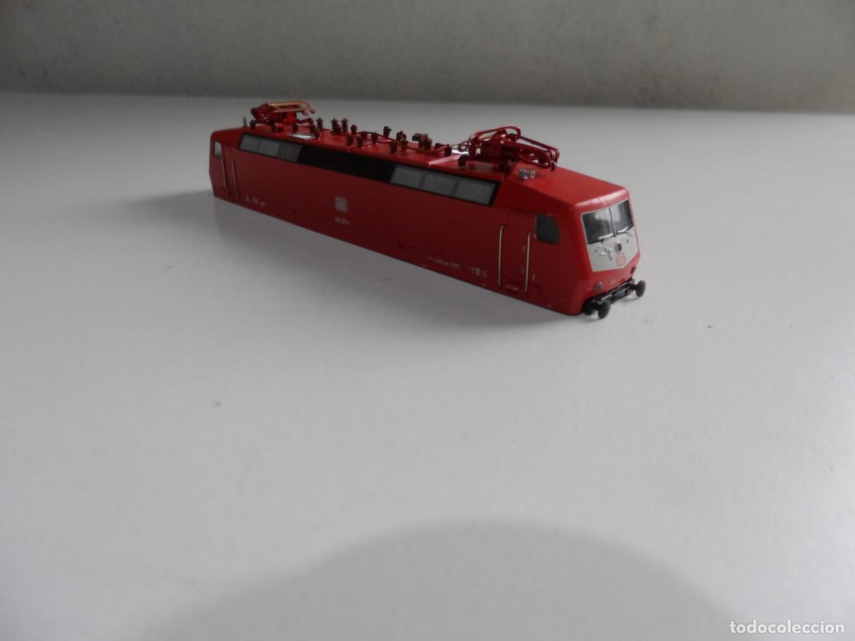 Trenes escala: CARROCERIA LOCOMOTORA MINITRIX BR 120 12133 ESCALA N
