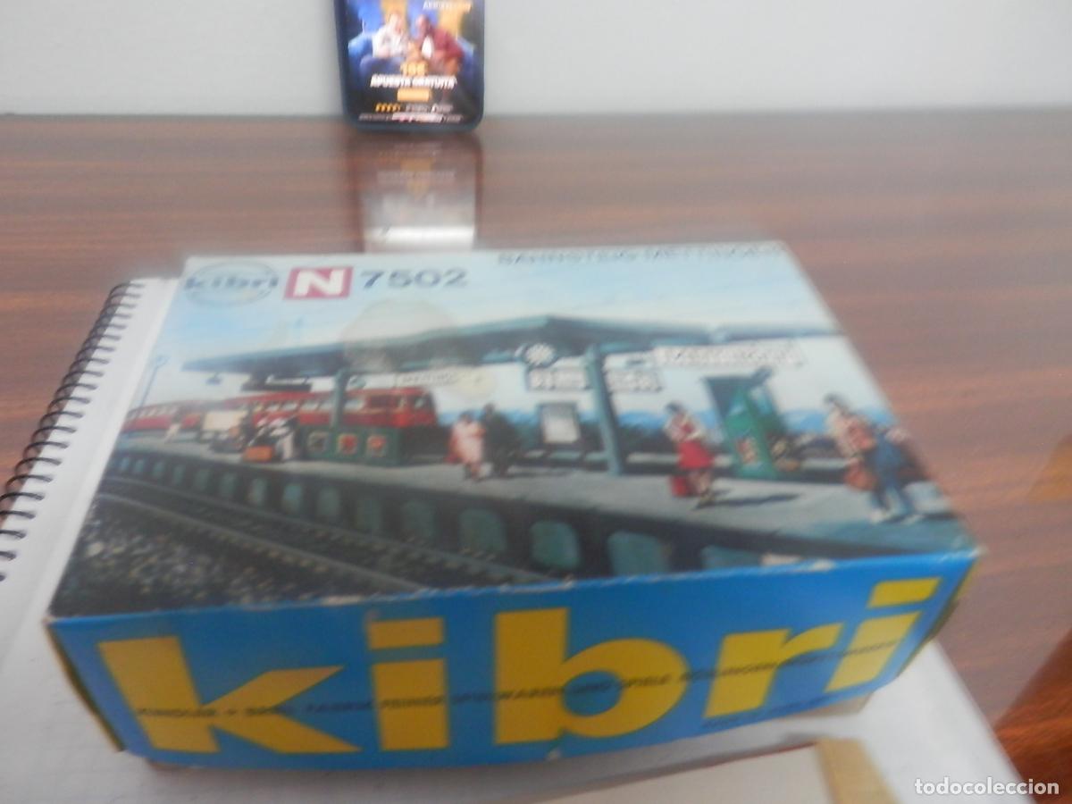 Trenes escala: ANDEN ESCALA N DE KIBRI