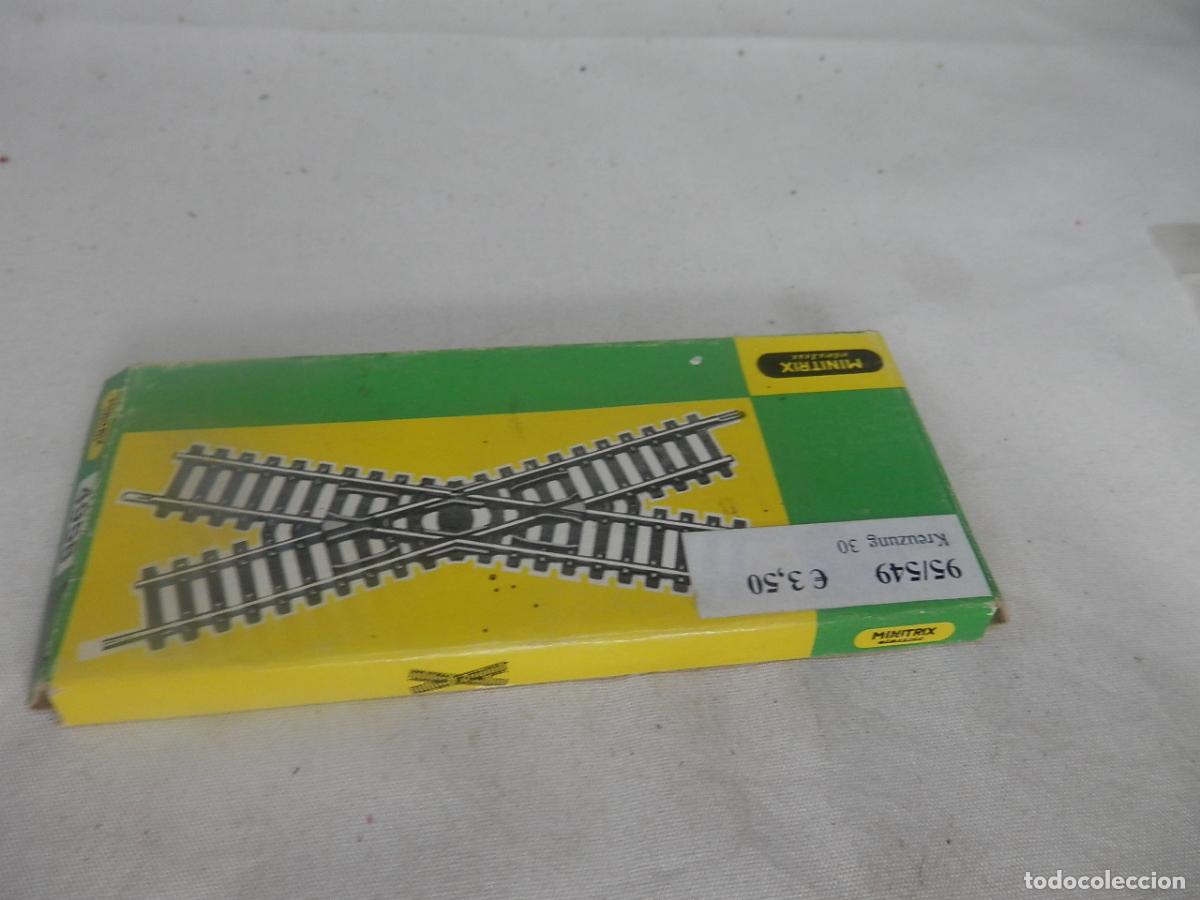 Trenes escala: CRUCE ESCALA N DE MINITRIX