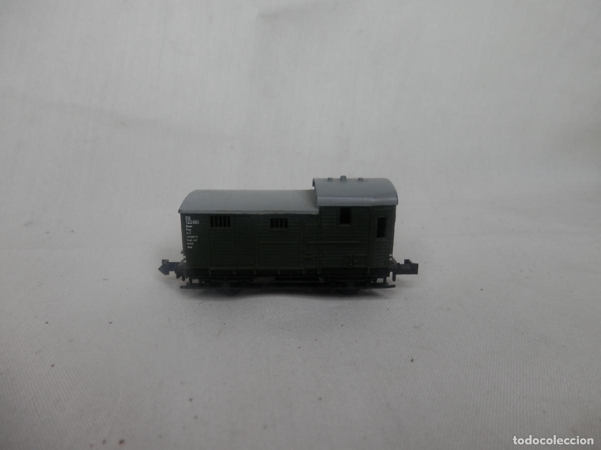 Trenes escala: VAGON FURGON ESCALA N DE MINITRIX