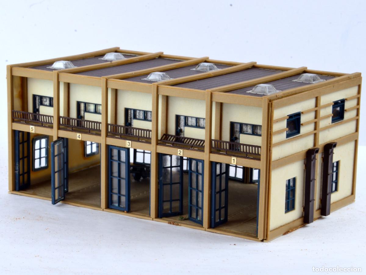 Trenes escala: Vollmer Edificios Escala N Dep&oacute;sito de 5 Vehiculos con Dos Edificios Anexos - Foto 5