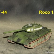 Trenes Escala: T-44 RUSO, ROCO 1/87