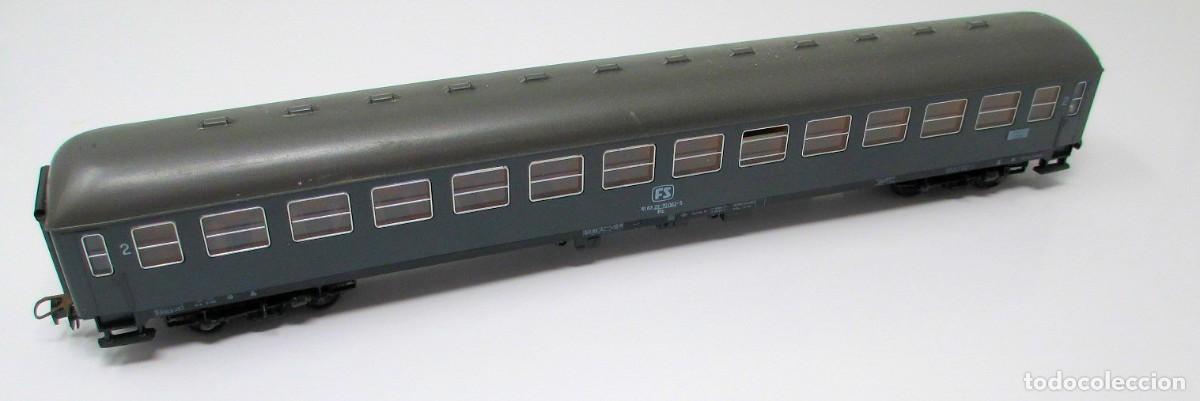 Scale Trains: Vag&oacute;n de Pasajeros FS - Ruta Venezia a Lyon de Roco - Escala H0