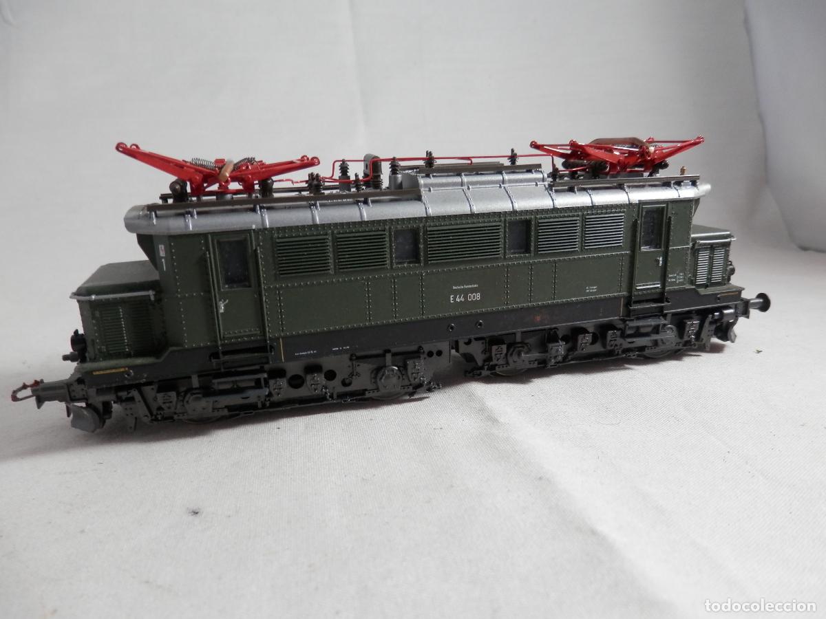 Trenes Escala: LOCOMOTORA ELECTRICA ESCALA HO DE ROCO SERIE E 44 008