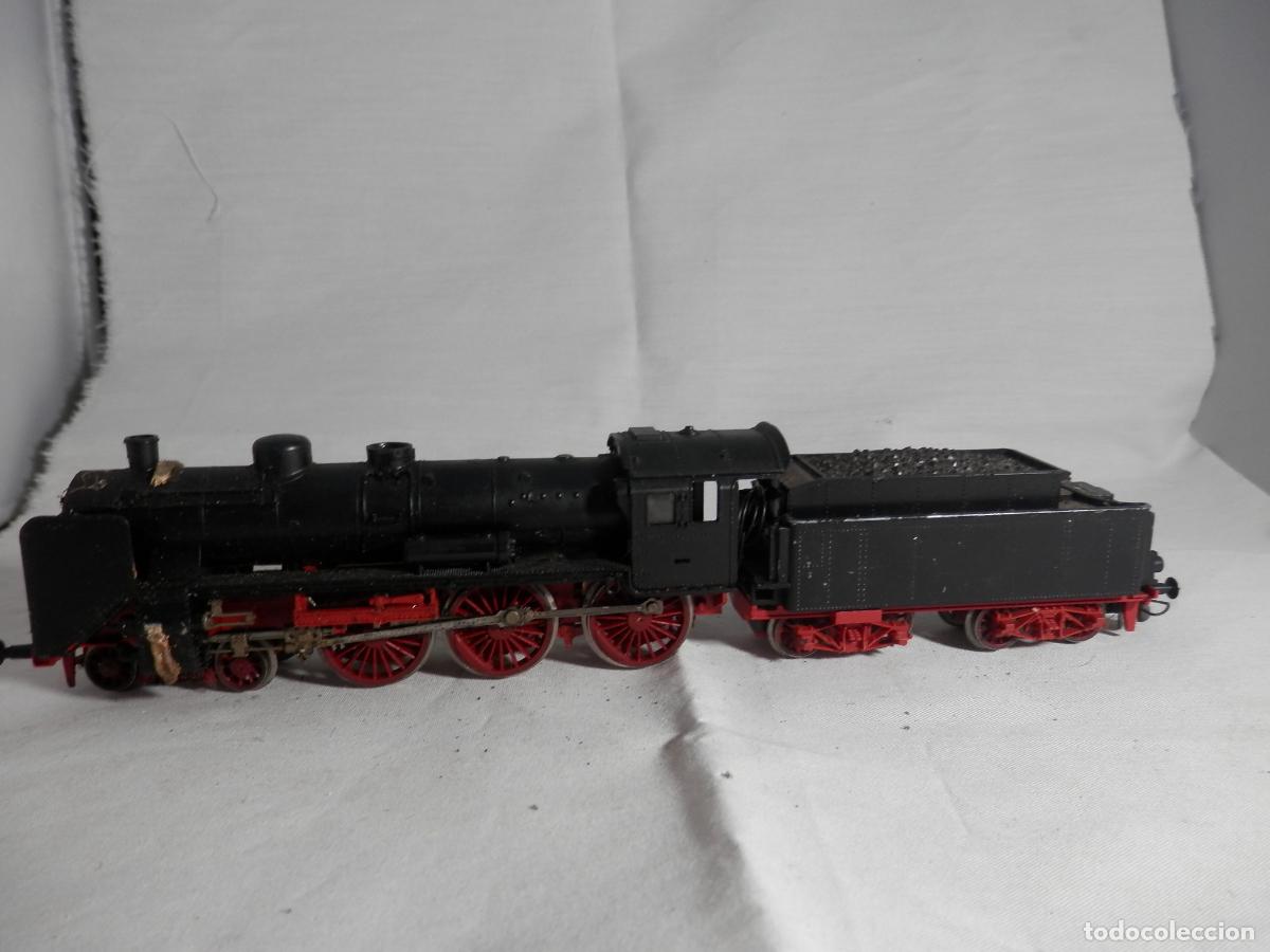 Trenes Escala: LOCOMOTORA VAPOR ESCALA HO DE ROCO