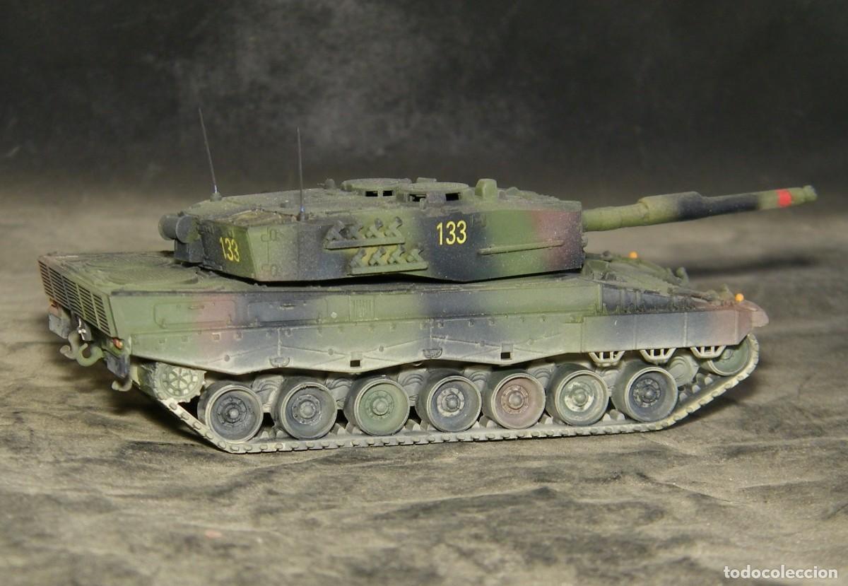 Treni in Scala: Leopard 2A4 espa&ntilde;ol, Roco 1/87