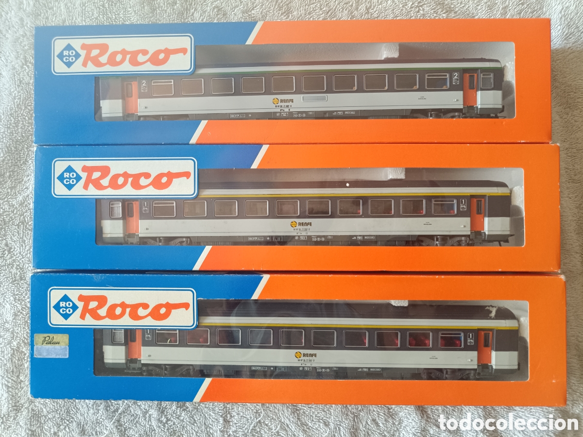 Trenes escala: Lote de 3 coches Corail RENFE Roco escala H0