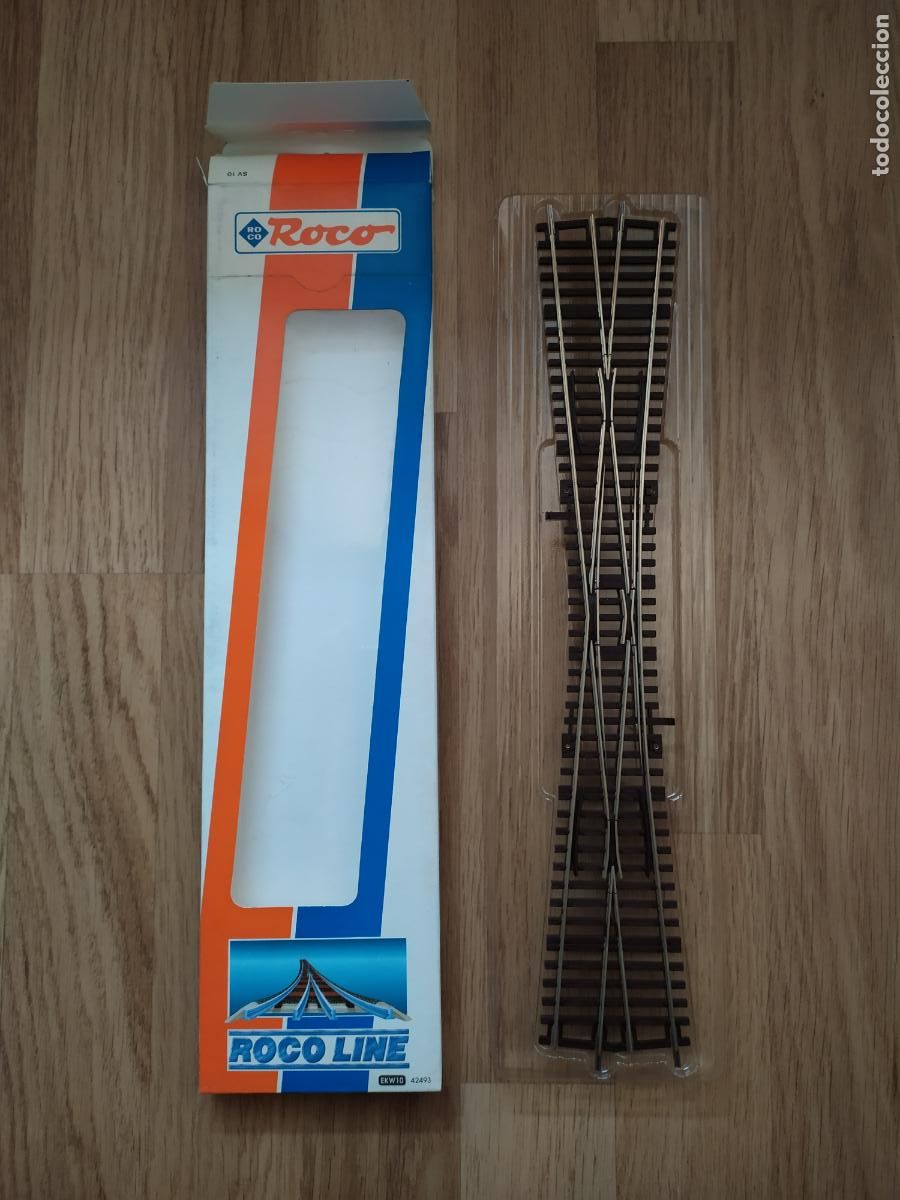 Trenes escala: ROCO H0 Cruce est&aacute;ndar. Longitud de 345 mm. Radio del desv&iacute;o 959 mm y &aacute;ngulo de 10 grados. ref 42493