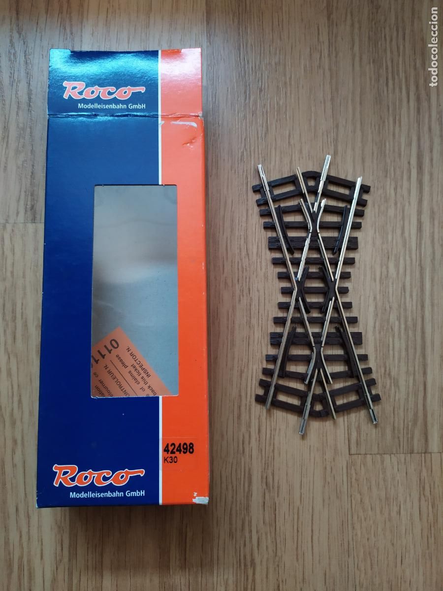 Trenes escala: ROCO H0 Cruce K30 largo de v&iacute;as 119mm referencia 42498.