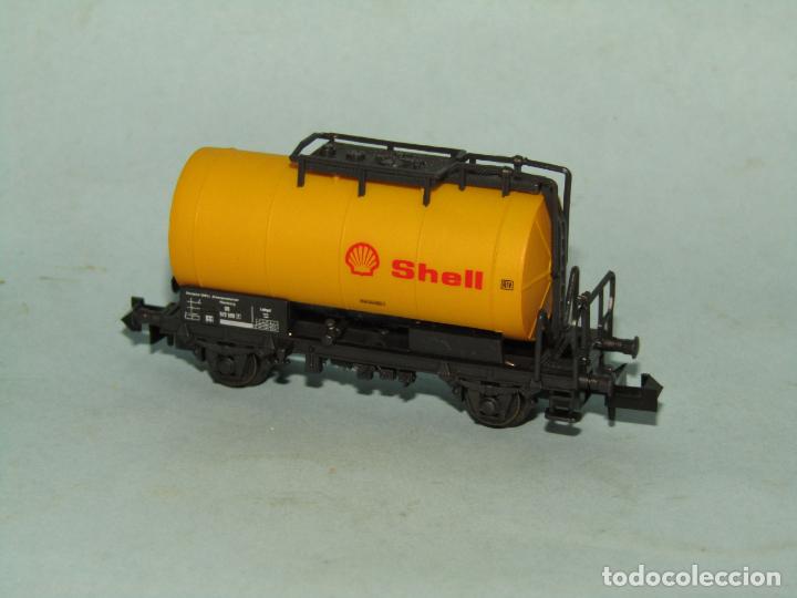 Trenes escala: Vag&oacute;n Cisterna SHELL de la DB en Escala *N* de ROCO - Foto 5