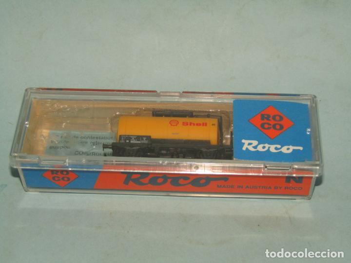 Trenes escala: Vag&oacute;n Cisterna SHELL de la DB en Escala *N* de ROCO - Foto 6