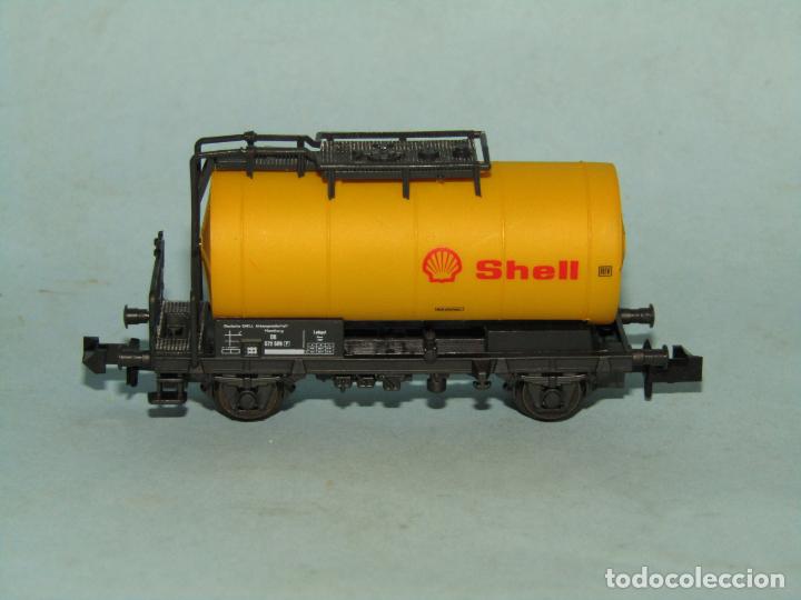 Trenes escala: Vag&oacute;n Cisterna SHELL de la DB en Escala *N* de ROCO - Foto 1