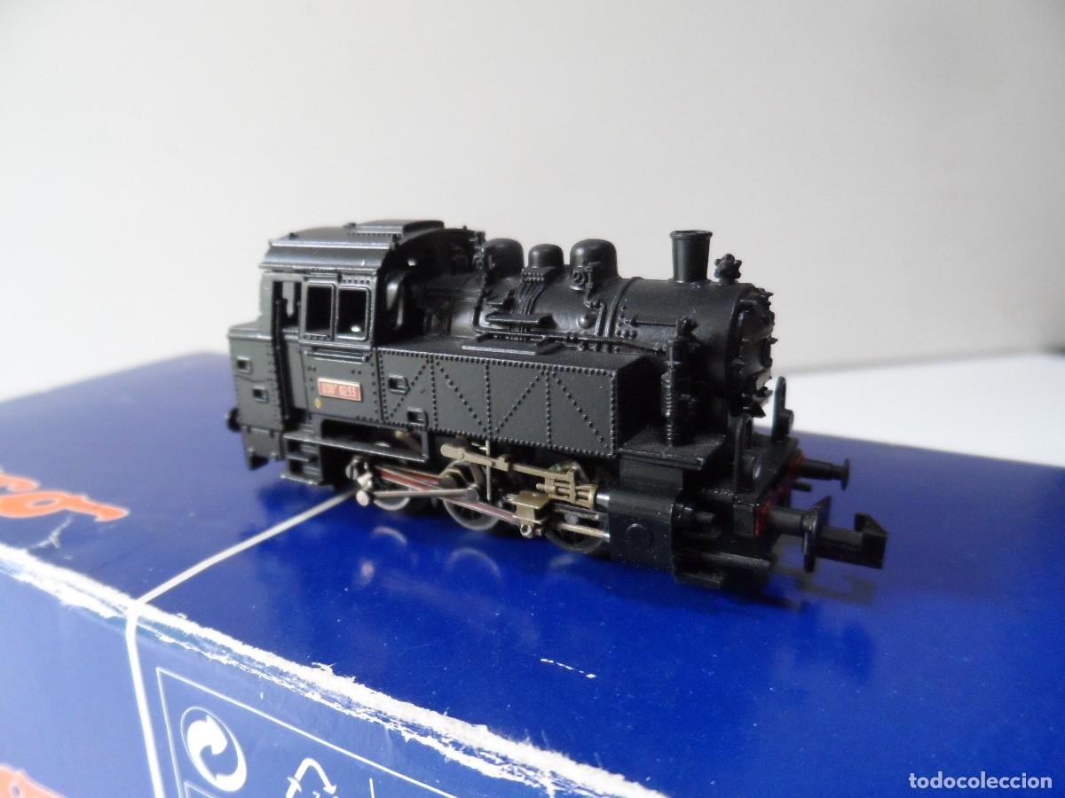 Trenes Escala: LOCOMOTORA ROCO RENFE 23201 030--0233 ESCALA N