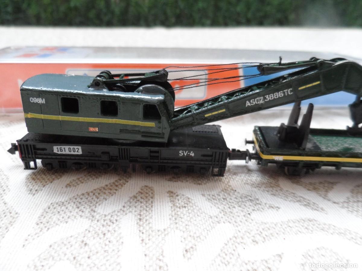Scale Trains: GRUA CON VAGON RENFE ROCO ESCALA N