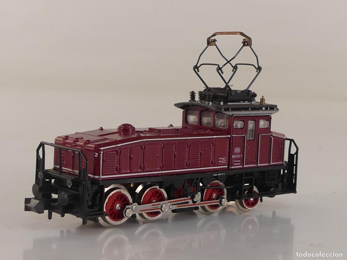 Comboios Escala: LOCOMOTORA ROCO ESCALA -N- REF: 02164A CON CAJA