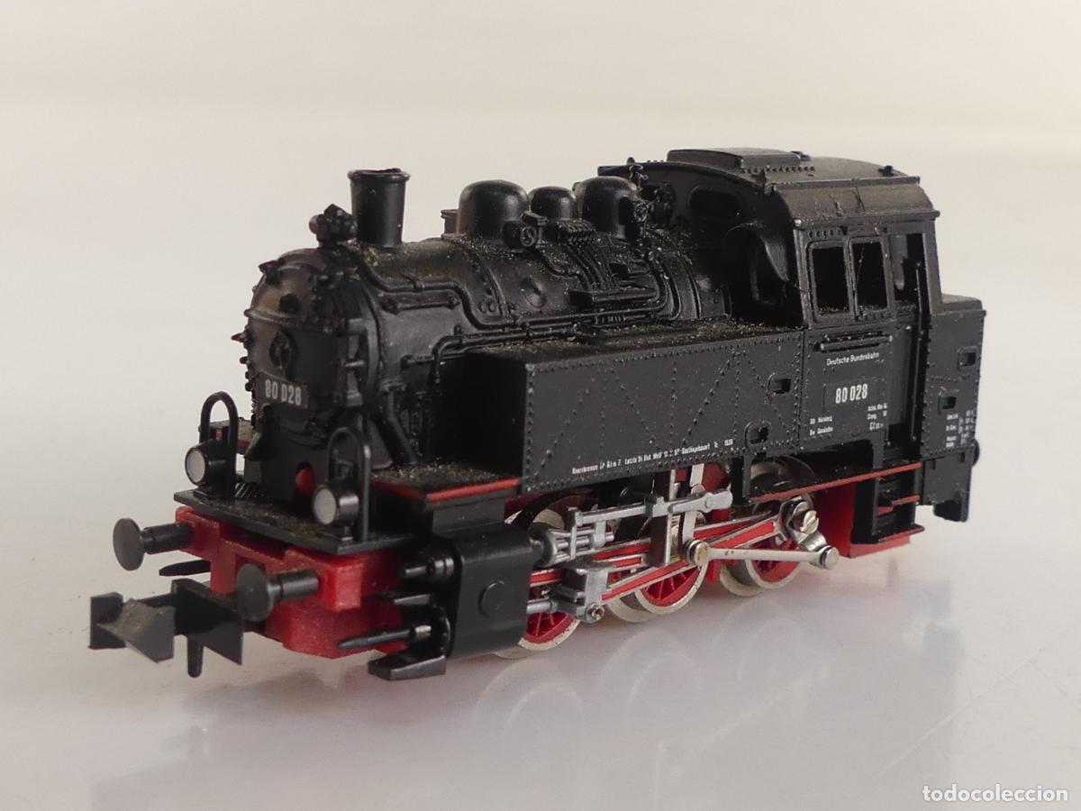 Comboios Escala: LOCOMOTORA ROCO ESCALA -N- REF: 02100A