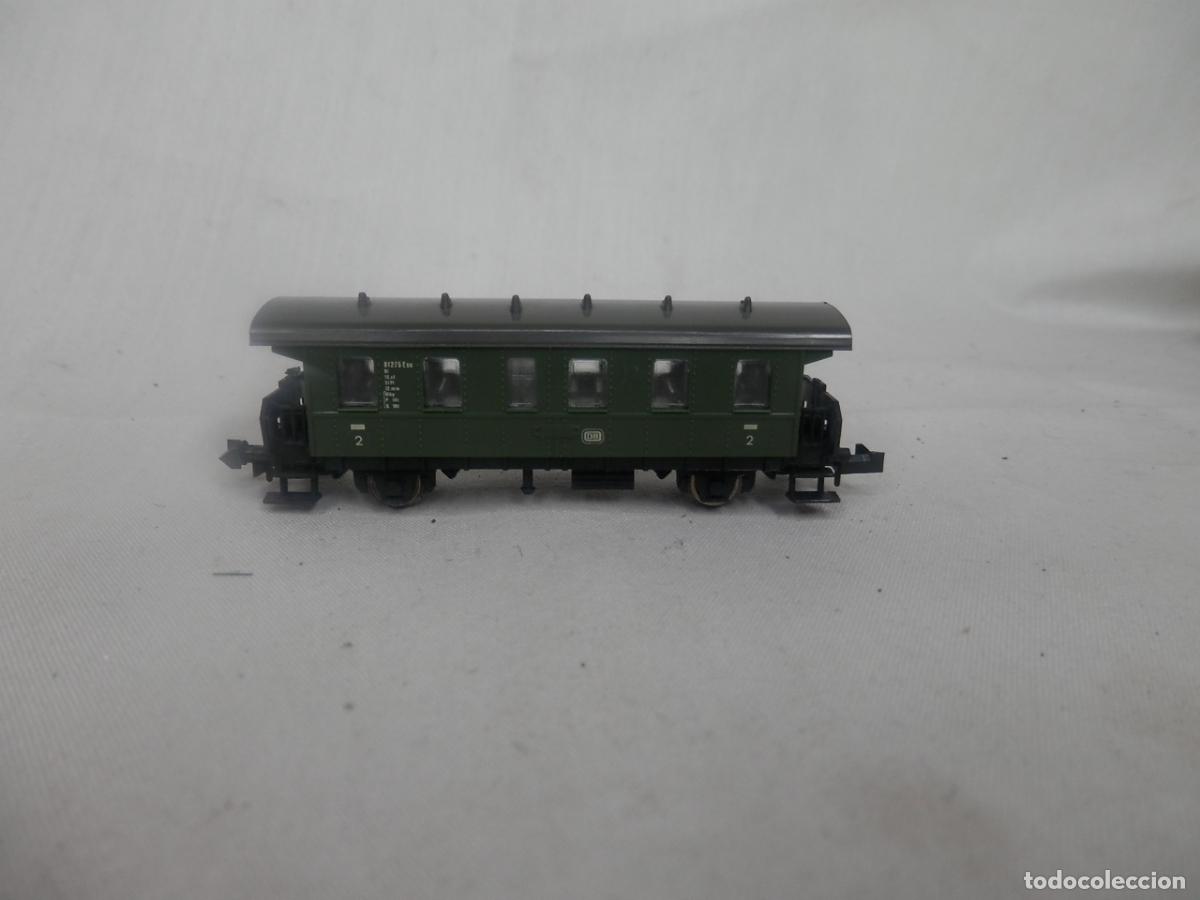 Scale Trains: VAGON PASAJEROS DE LA DR ESCALA N DE ROCO