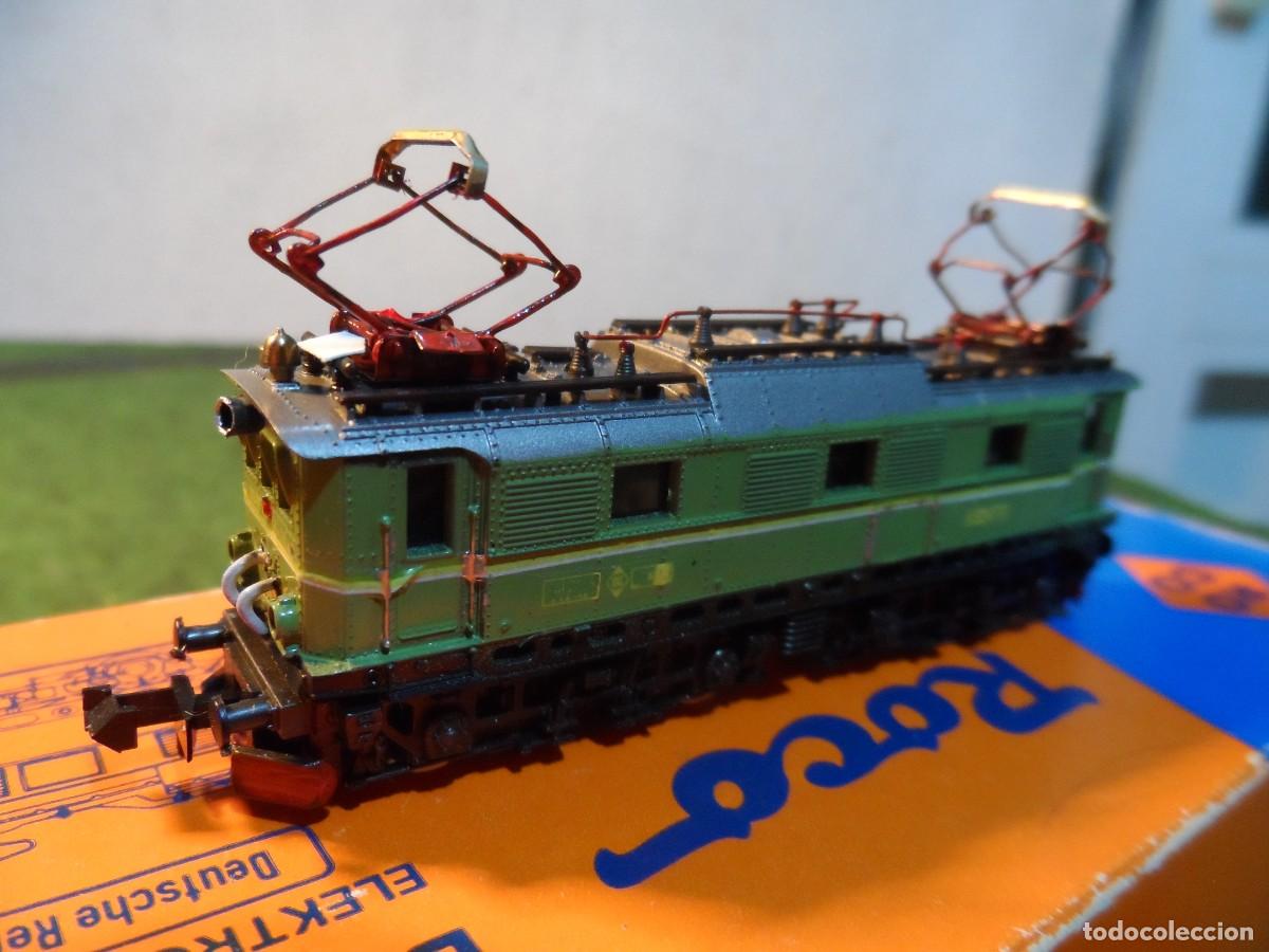 Trenes escala: LOCOMOTORA ROCO RENFE ESCALA 2N