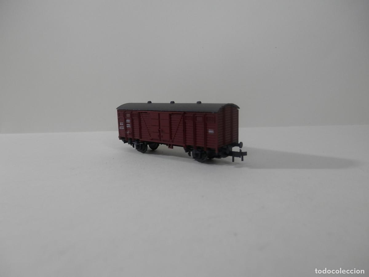 Trenes escala: VAGON CERRADO ESCALA N DE ROCO