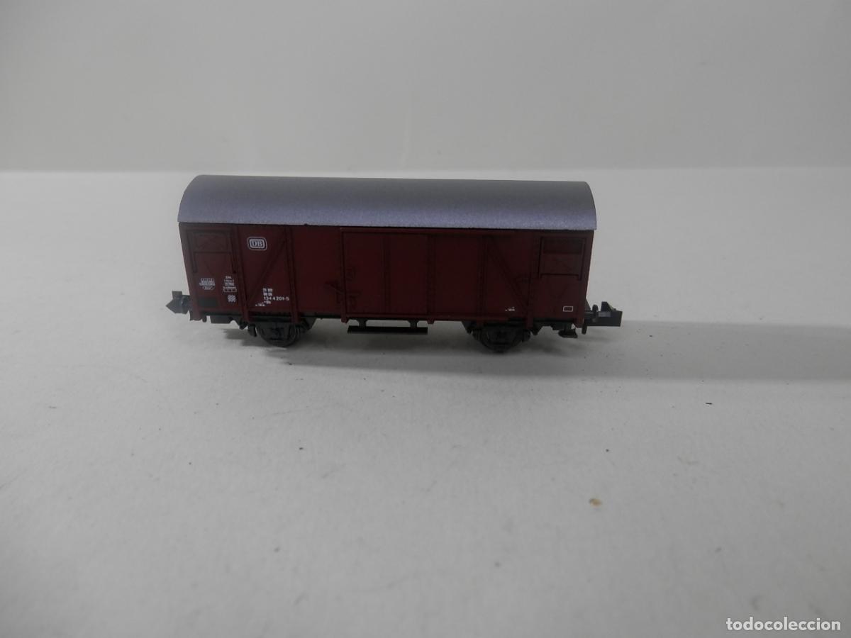 Trenes escala: VAGON CERRADO ESCALA N DE ROCO