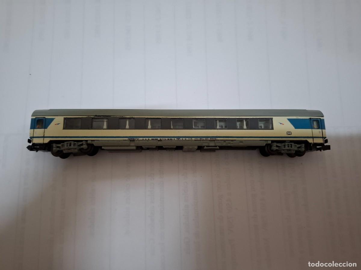 Trenes escala: L56 Roco coche de pasajeros clase preferente
