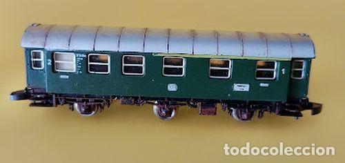 Trenes escala: M&Auml;RKL&Iacute;N z (Mini-Club) - Ref. 8706 y 8708 - Coche de pasajeros de 3 ejes