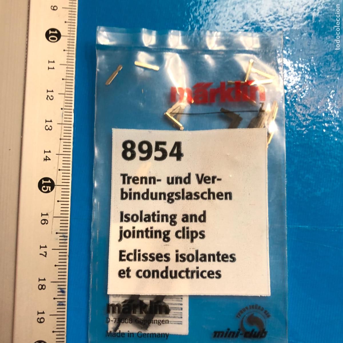Trenes escala: M&Auml;RKLIN MINI AISLANTES Y CONEXONES DE V&Iacute;AS 8954