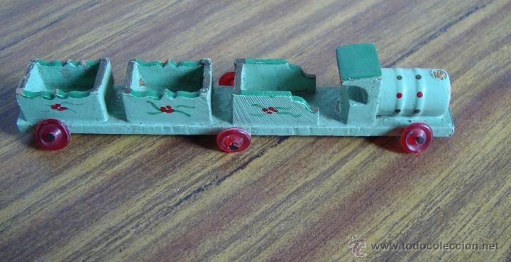 Trenes escala: Antiguo tren de madera - tiene la chimenea mal - Foto 2