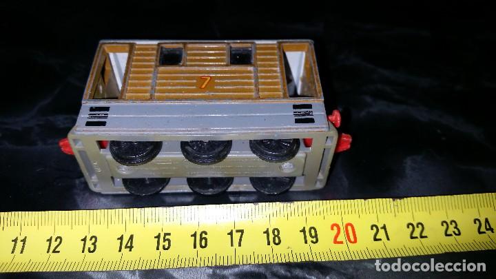 Trenes escala: VAGON THOMAS THE TANK NUMERO 7 - Foto 3