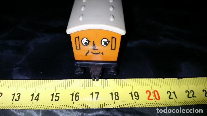 Trenes escala: VAGON THOMAS THE TANK CLARABEL - Foto 3