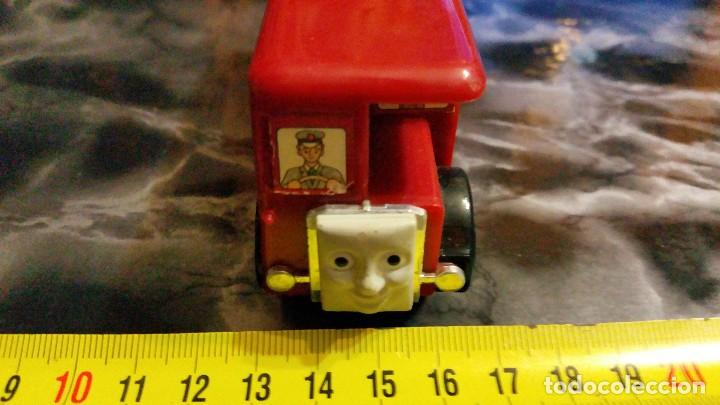 Trenes escala: AUTOBUS THOMAS THE TANK - Foto 3