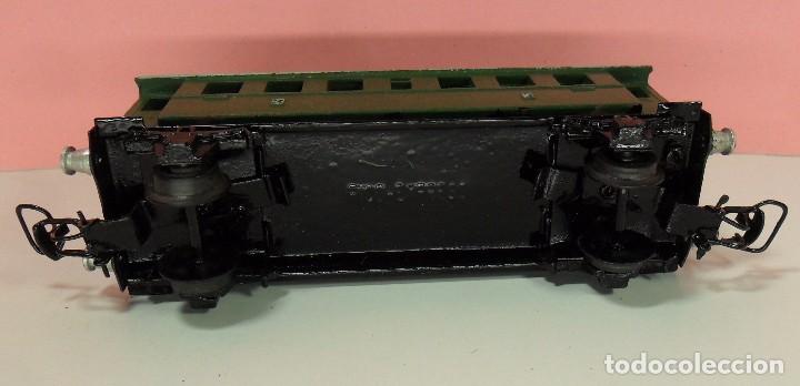 Trenes escala: PIKO EXPRESS H0 - Vag&oacute;n de pasajeros - Foto 8