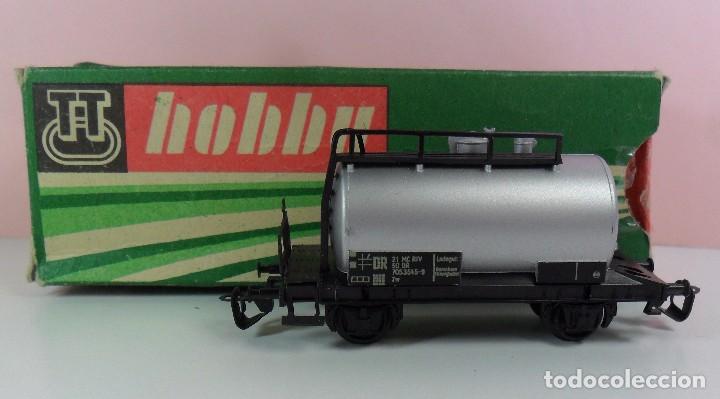 Trenes escala: HOBBY TT - Vag&oacute;n cisterna - DR - Con caja - Foto 1