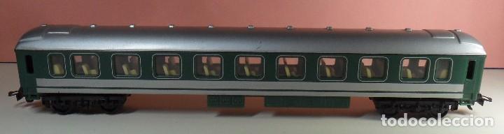 Trenes escala: Vag&oacute;n de pasajeros - Escala H0 - Foto 3