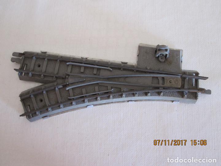 Trenes escala: ANTIGUO CAMBIO DE VIA A IZQUIERDA TRIANG - Foto 1