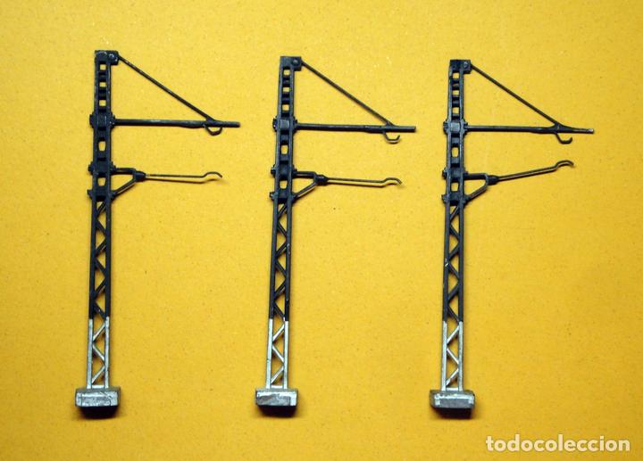 Trenes escala: Lote de 3 postes de catenarias - Foto 1