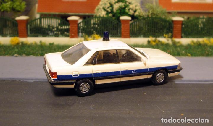 Trenes escala: Audi 200 polic&iacute;a de Rietze - Foto 1