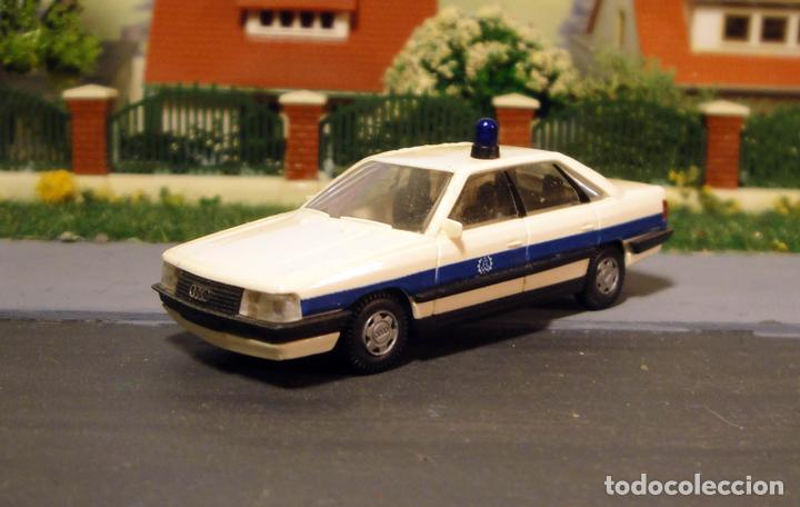 Trenes escala: Audi 200 polic&iacute;a de Rietze - Foto 2